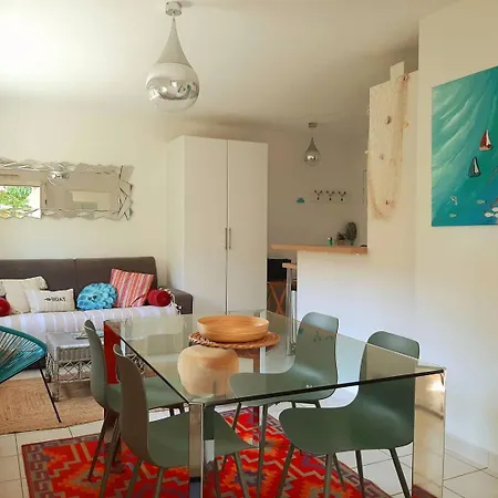 Amarine- Avec Terrasse Couverte Pour 3 Personnes